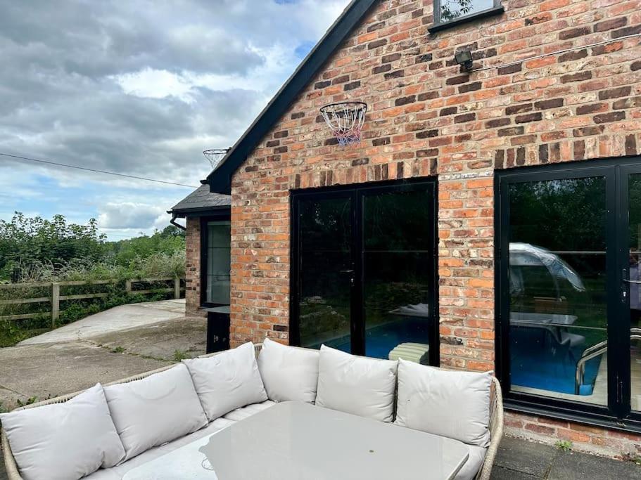 The Guesthouse At Old Vicarage Tarporley Esterno foto